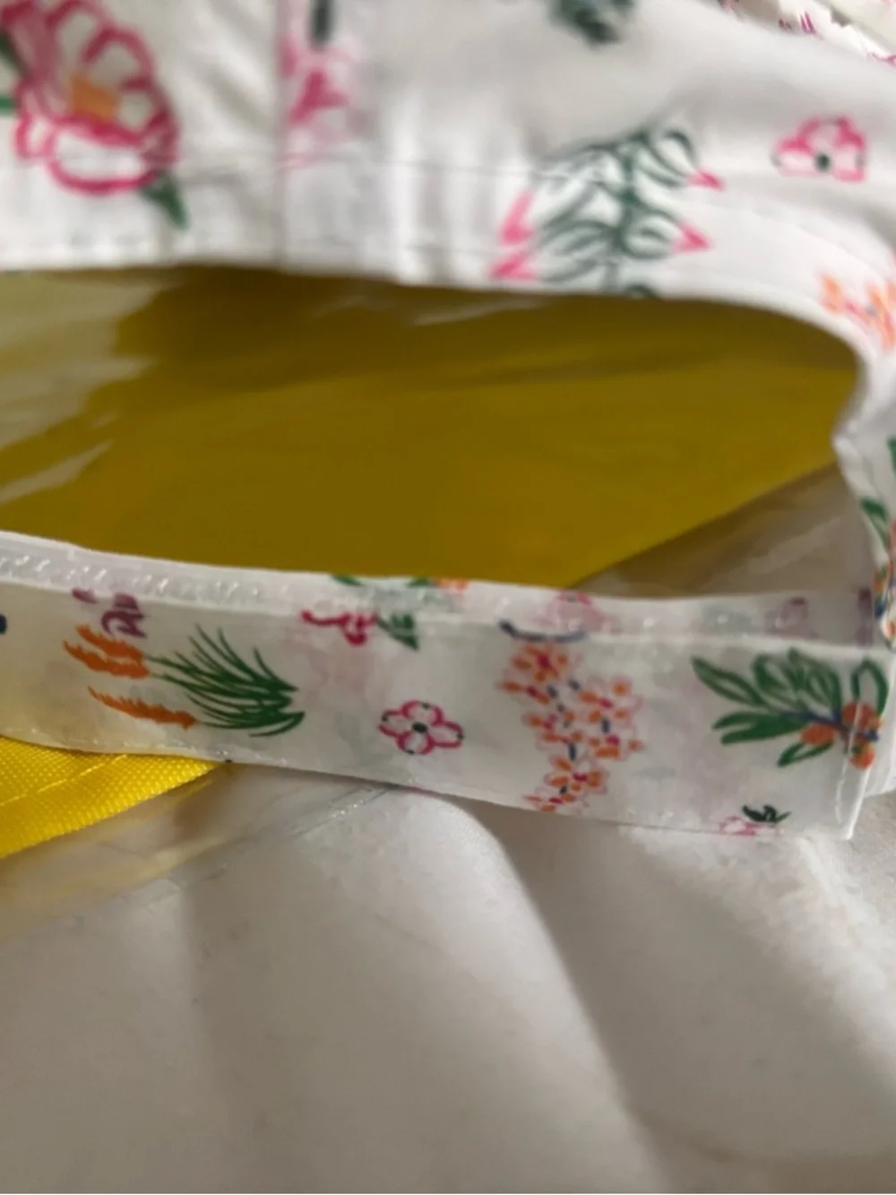 Masters 2026 Ladies White Floral Masters-Style Golf Cap with Green Trim - NWT - Picture 3 of 4